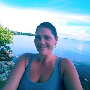 Meet your Posher, Marci